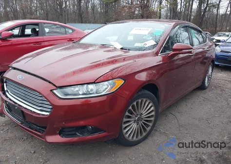 2014 Ford Fusion Titanium z USA, uszkodzony, nr VIN 3FA6P0K96ER244847